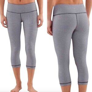 🦋 LULULEMON Wunder Under Crop II (Roll Down) Gingham Luon 10 Workout Leggings